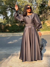 Load image into Gallery viewer, Black Duchess Satin Set
